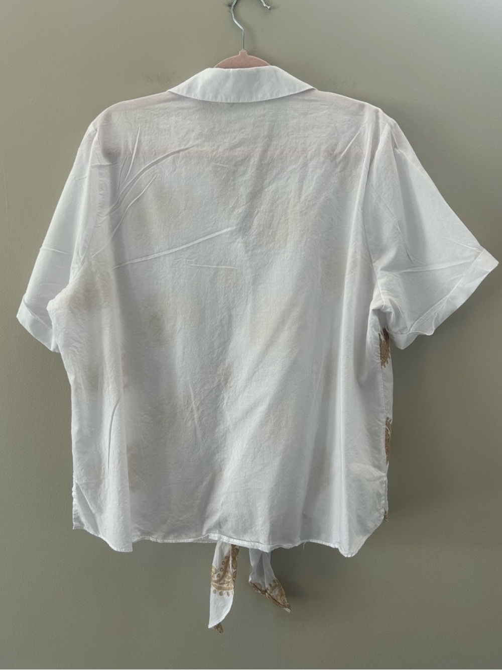 Laura White Cotton Paisley Embroidered Tie-Front Button Up Top - Picture 5 of 7